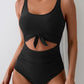 🥳2026 VÂNZARE DE SEZON🥳💞50K+ VÂNDUTE!👵🌊 50% REDUCERE! Costum de baie cu nod și volane – Control al abdomenului, nod elegant în față. Confortabil și avantajos pentru vacanțe. Simțiți-vă încrezătoare pe plajă. 🩱🌸