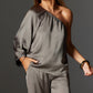 Set elegant din top cu un umăr din satin și pantaloni largi