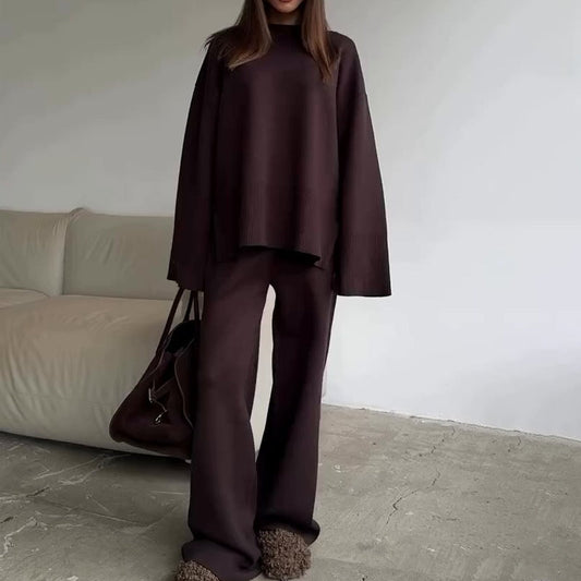 Set din 2 piese pentru femei: pulover și pantaloni largi