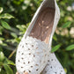 Mocasini plat, respirabili, cu decupaje florale, pentru femei