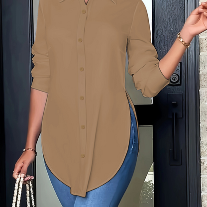 💎 50% REDUCERE! 💎 Bluză cu mâneci lungi pentru femei, cu tiv asimetric – croială elegantă cu nasturi, fante laterale și țesătură moale de calitate superioară 👚✨