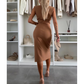 Rochie elegantă fără mâneci, cu fante