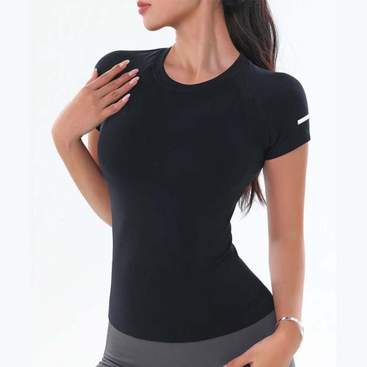 Tricou pentru femei, cu croială slim-fit și uscare rapidă