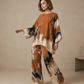 Set Pantaloni și Top cu Imprimat Abstract și Tăietură Evazată